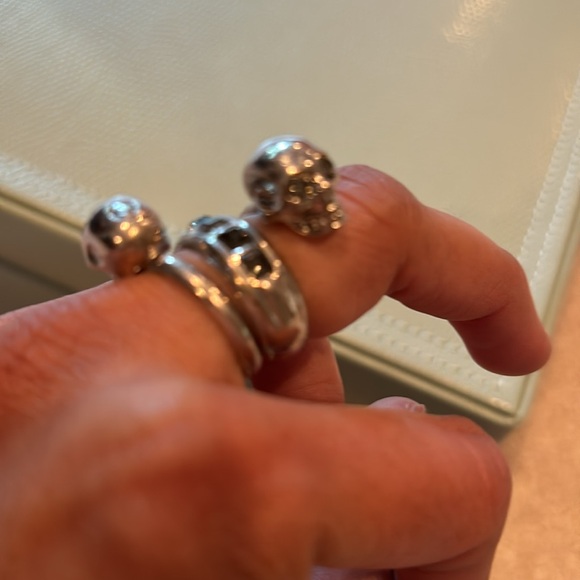 Alexander Mcqueen Crystal Double Skull Ring - Picture 8 of 9